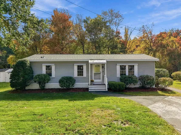 20 Amy Lane, Hampstead, NH 03841