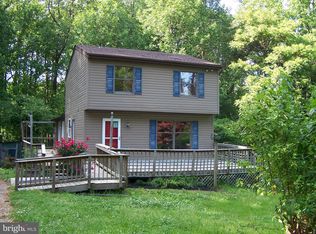 3795 Roop Rd, New Windsor, MD 21776