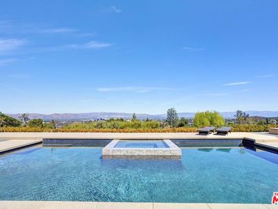 21749 Planewood Dr, Woodland Hills, CA, 91364