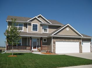 606 NW Abbie Dr, Ankeny, IA 50023