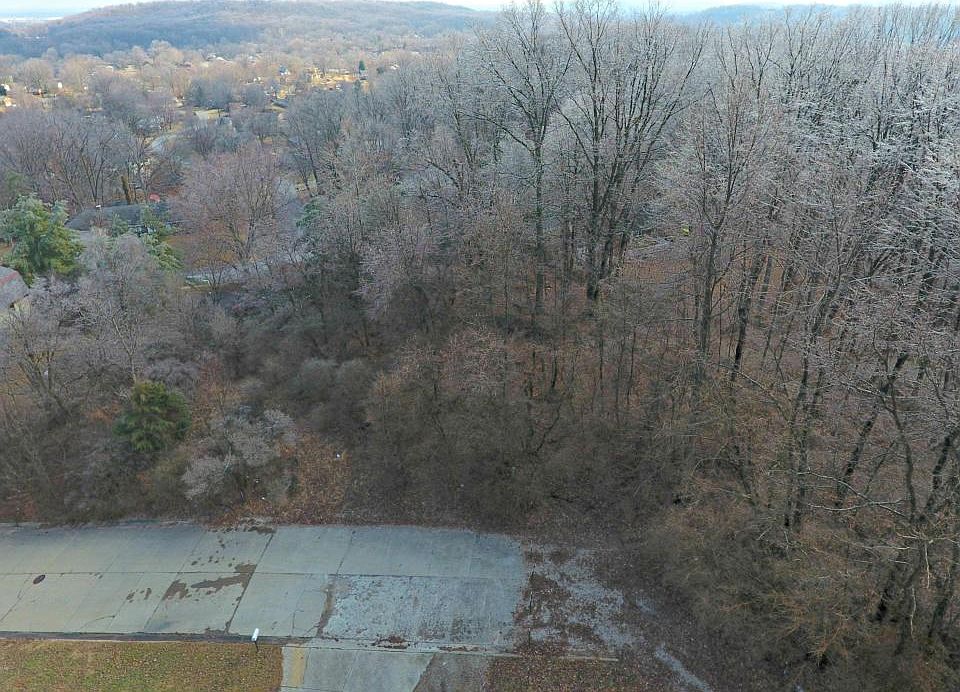 1st image of 5903 Pine Mountain Dr