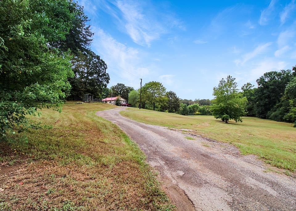 1st image of 1812 An County Road 2140