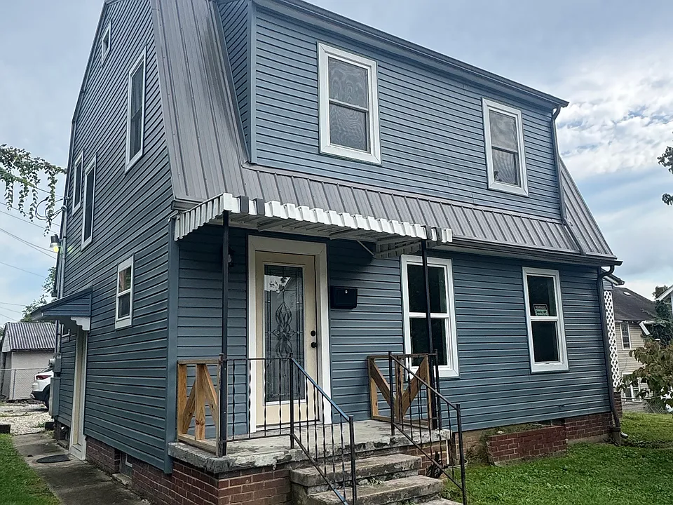 208 Grace St