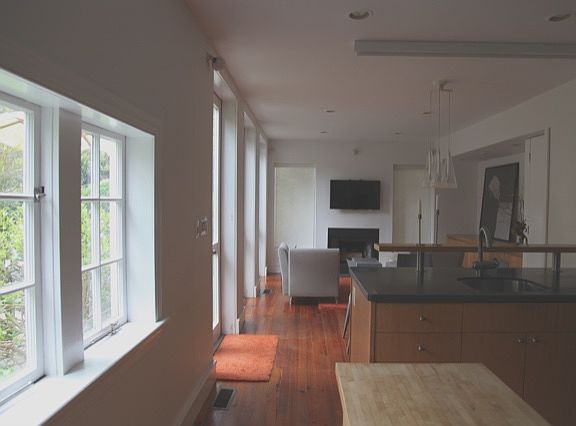 5th image of 537 W Mount Pleasant Ave