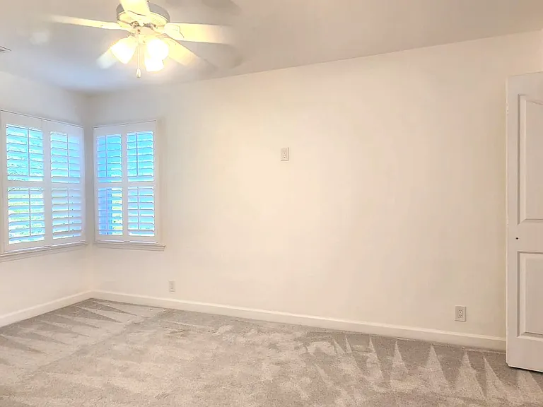 1957 Dugan Dr — Photo 16