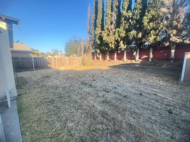 7667 Acama St — Photo 4