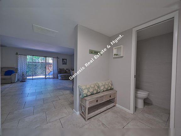 2nd image of 1347 E Fort Lowell Rd