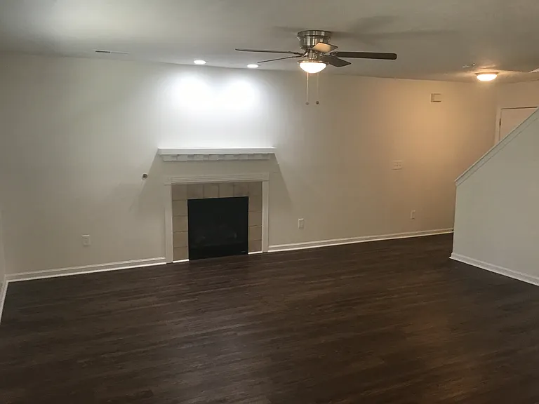 3096 Stony Hollow Ct — Photo 6
