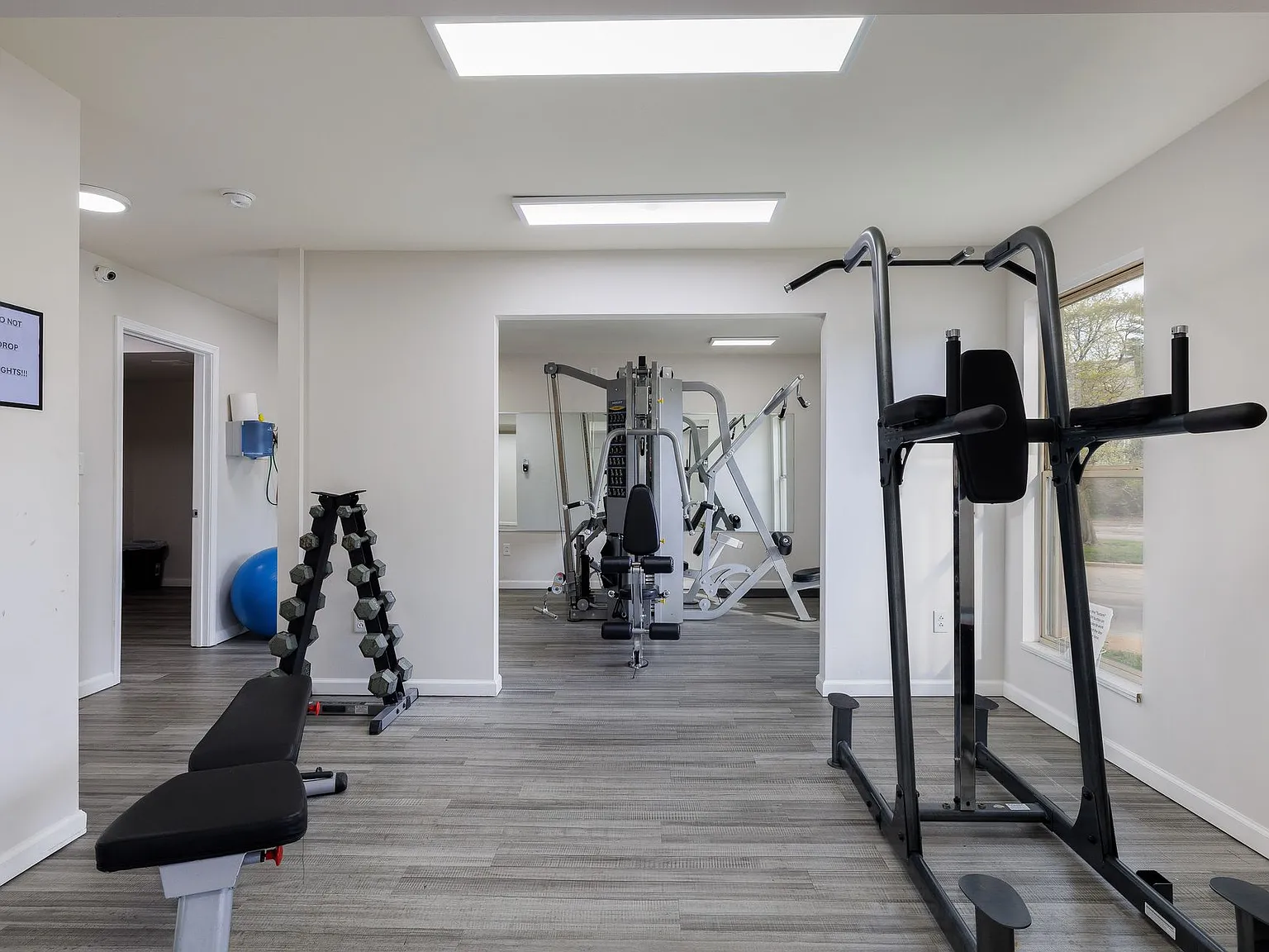 Oak Forest Apartments — Photo 4