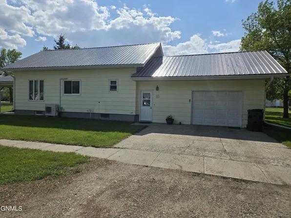 204 1st Ave SE, Zeeland, ND 58581