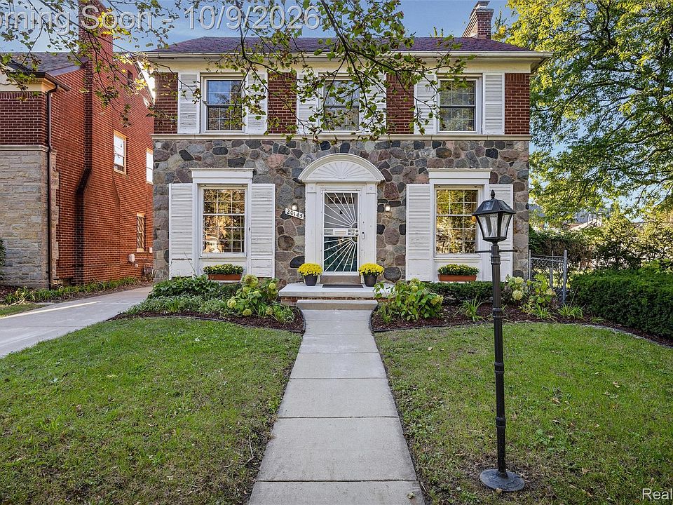 1st image of 20145 Renfrew Rd