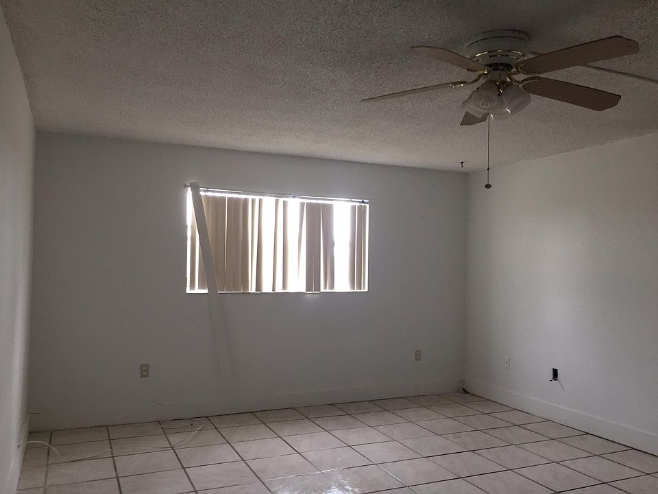 2nd image of 40 NW 87th Ave APT D207