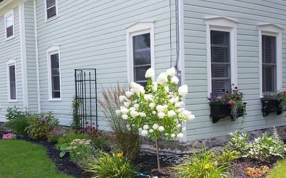 2nd image of 26 Jefferson St