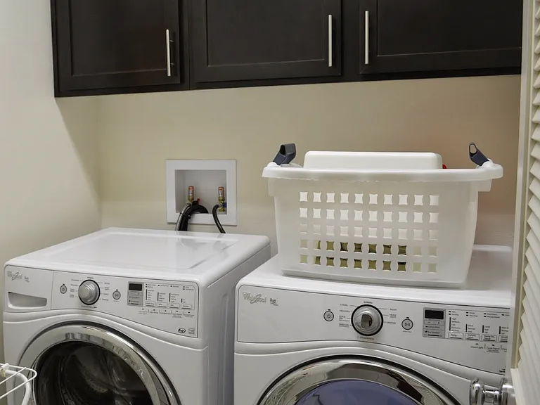 720 Fernleaf Dr — Photo 15