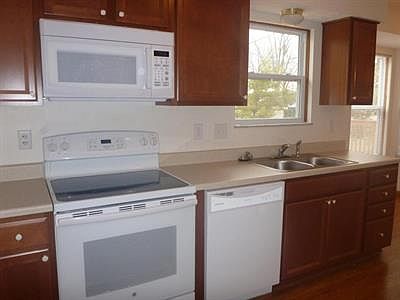 5th image of 784 Wynstone Dr