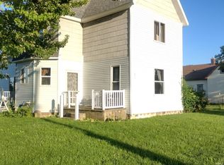 211 N Grand Ave, Ashley, IN 46705