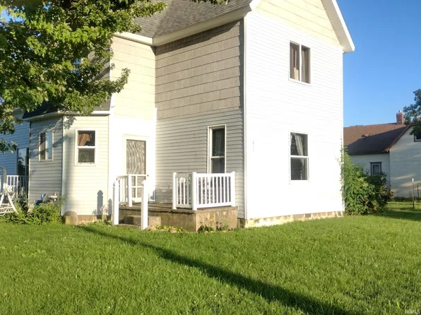 211 N Grand Ave, Ashley, IN 46705