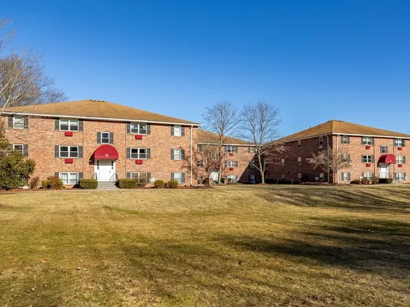 13 Cross St APT 6, North Chelmsford, MA 01863