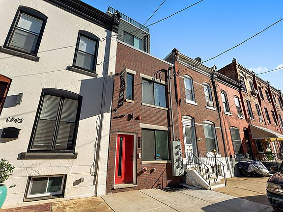 4th image of 1741 N 25th St #1