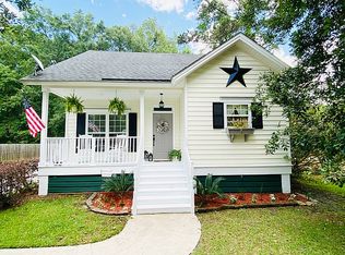 136 Brisbon Hall Dr, Richmond Hill, GA 31324