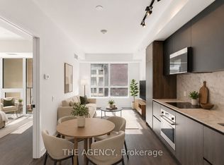108 Peter St #712, Toronto, ON M5V 0W2