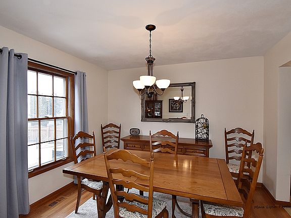 4th image of 648 S Cambridge Ave
