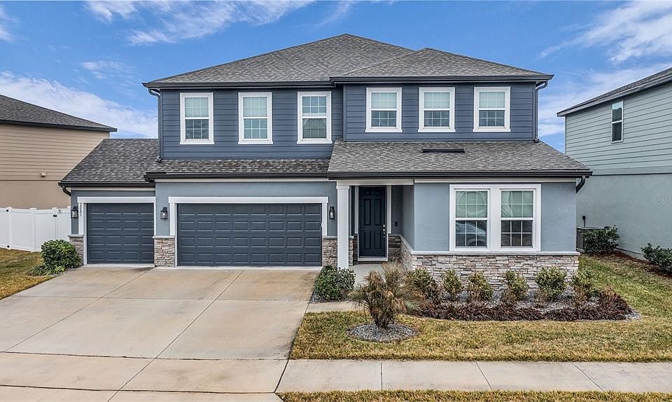 1st image of 2081 DERWENT DRIVE