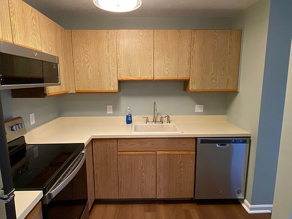 3rd image of 5 Timberwood Dr Unit 308