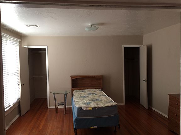 3rd image of 743 Debarr Ave APT 3
