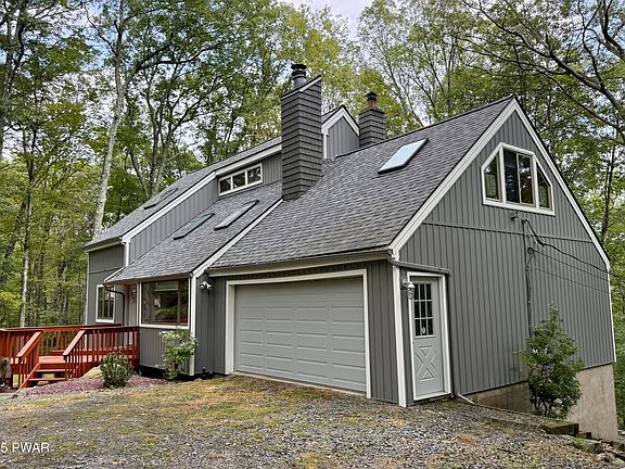 2nd image of 31 Cove Point Cir