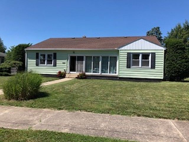 1st image of 3208 Crescent Ave
