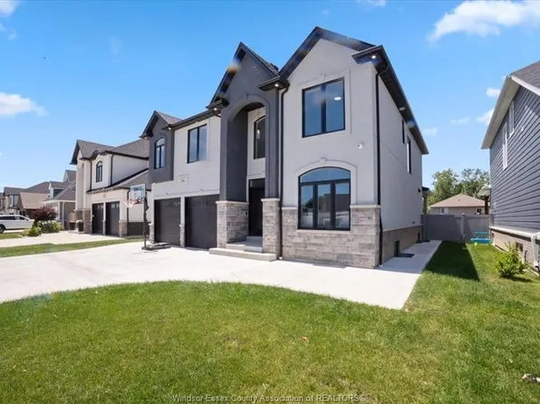 356 Benjamin St, Lakeshore, ON N0R 1A0