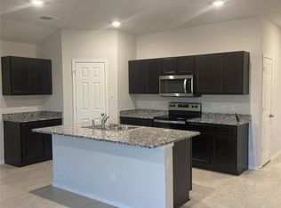 516 Taggart Trl, Jarrell, TX 76537