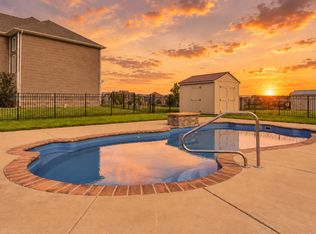1850 Shield Dr, Clarksville, TN 37043