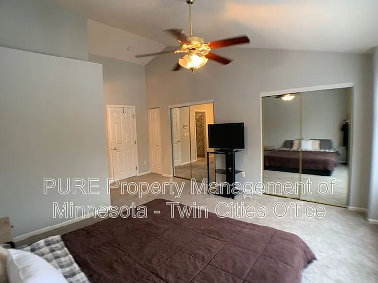 2245 Creekside Ct — Photo 14