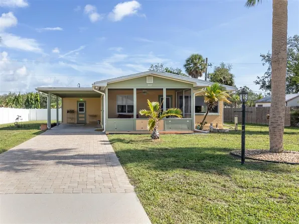 909 Cypress Ave, Venice, FL 34285