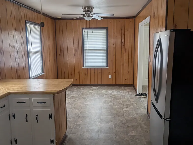 5216 Redwood Dr — Photo 9