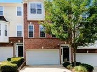 6947 Middleboro Dr, Raleigh, NC 27612