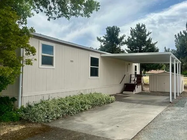 3700 Bellinger Ln Space 63, Medford, OR 97501
