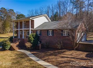 2508 Laboratory Rd, Lincolnton, NC 28092