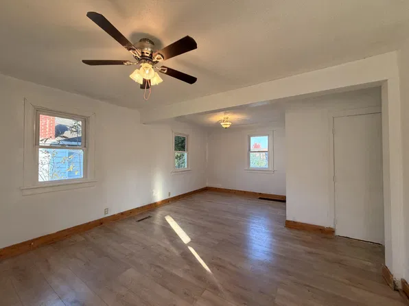 1621 E Oakland Ave, Austin, MN 55912