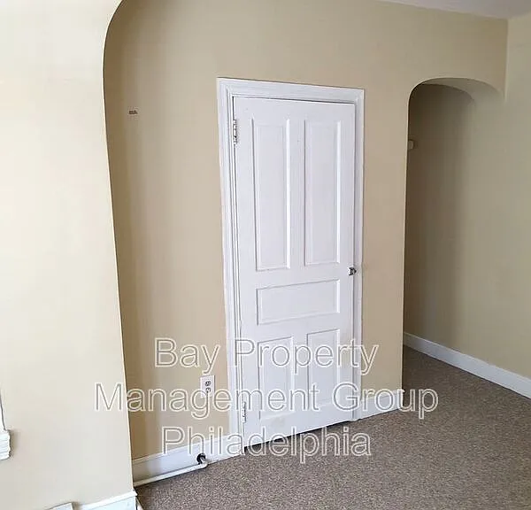 134 W Mount Pleasant Ave #2 — Photo 5