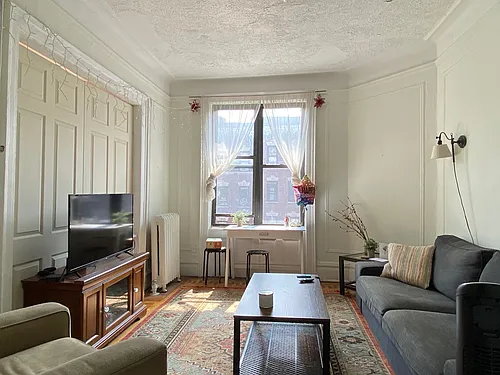 191 Claremont Ave #44 Photo 1