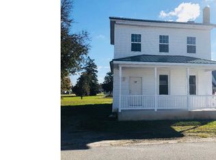 32 Broad St, Houston, DE 19954