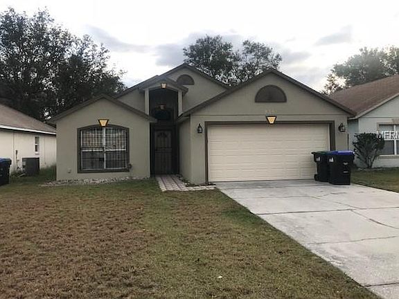 3rd image of 2531 Summer Glen Dr