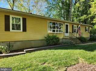 26403 Fielding Rd, Hollywood, MD 20636
