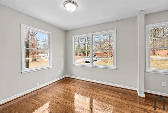 1321 Five Mile Rd — Photo 11