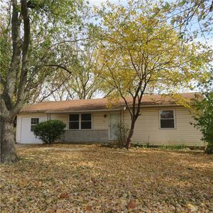 415 N Vermont St, Iola, KS, 66749