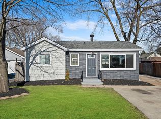 5844 W 88th Pl, Oak Lawn, IL 60453