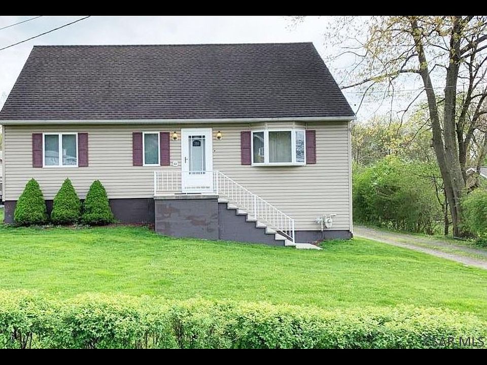 Front view of house.